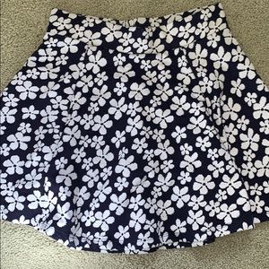 Cute floral H&M skirt